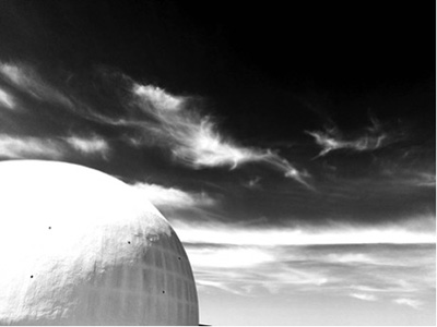 La “Chiesa Madre” (di Ludovico Quaroni), è una delle tantissime opere realizzate da più importanti architetti ed artisti degli anni ’70 dello scorso secolo a Gibellina Nuova, autentica galleria d’arte a cielo aperto. Foto Mario Mattia ns13 belice chiesa madre